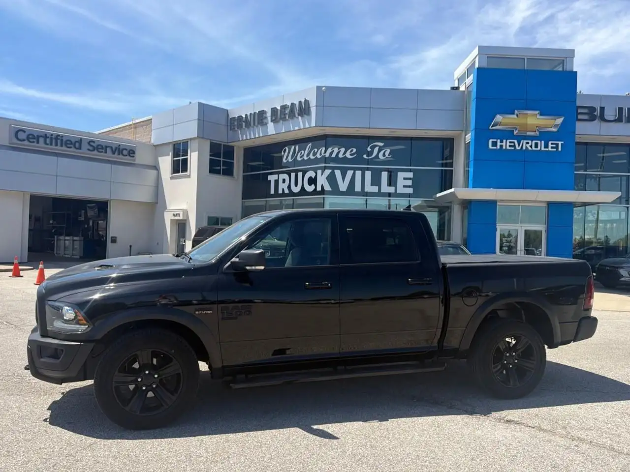 RAM 1500 снимка RAM 1500