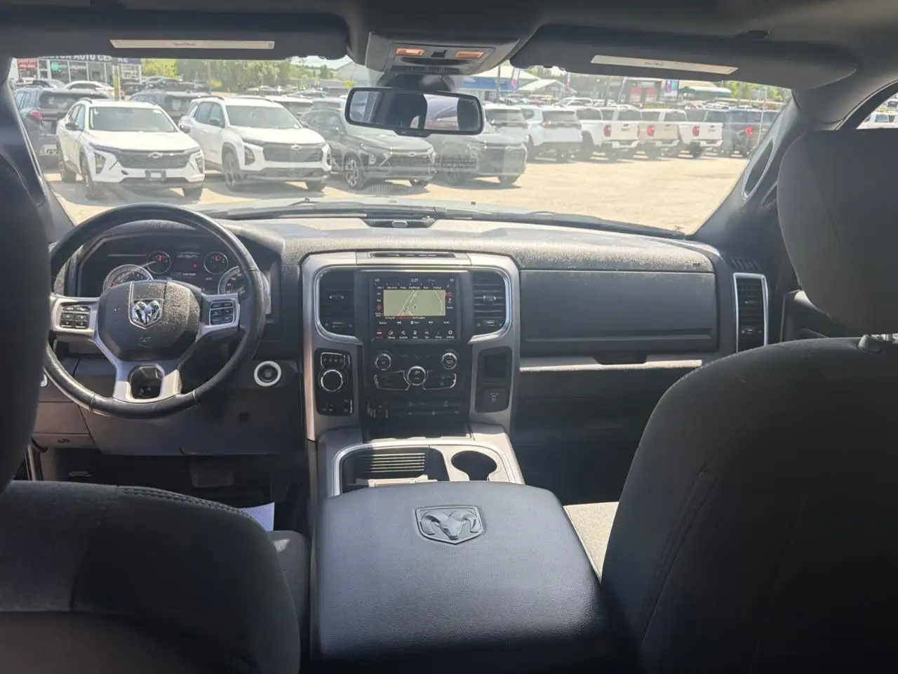 RAM 1500 снимка RAM 1500