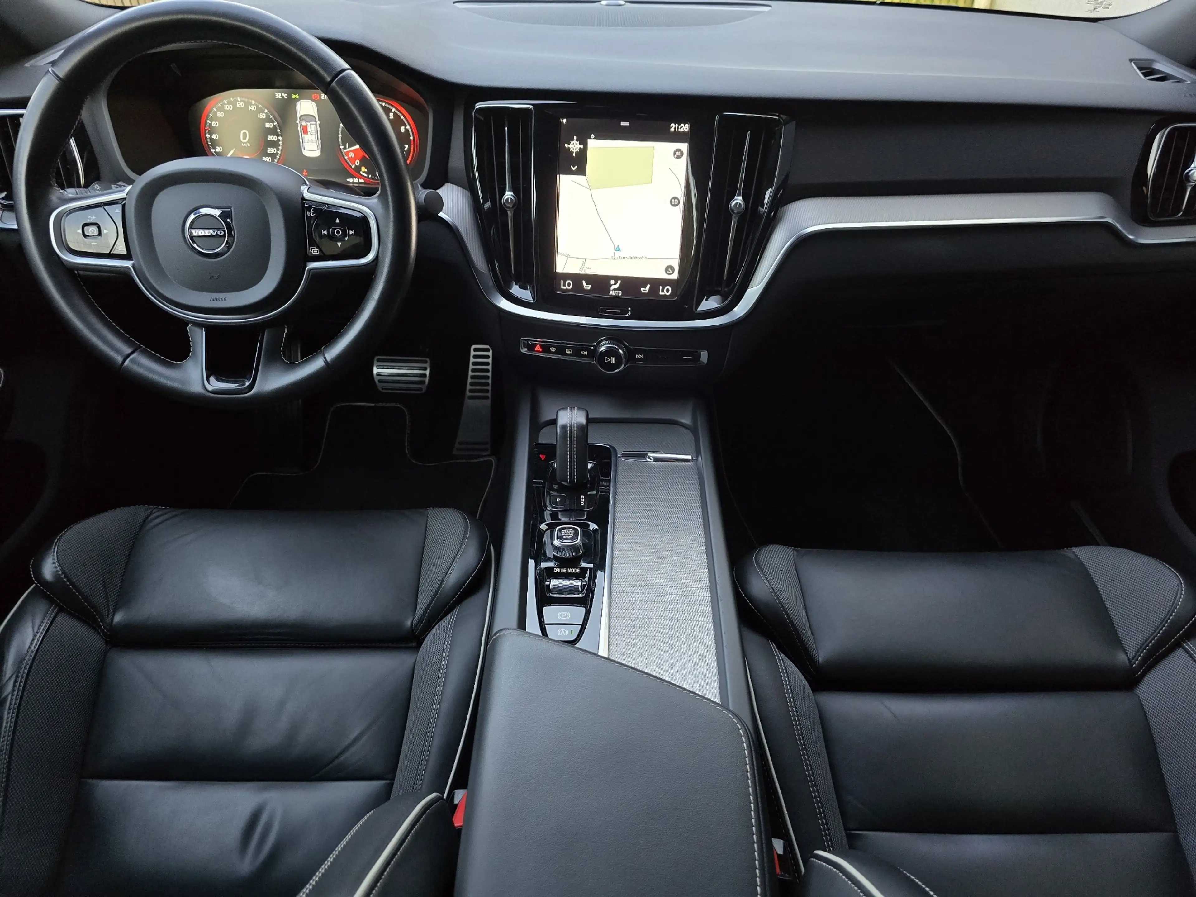 Volvo S60 2.0 B R-DESIGN (163ch) GEARTRONIC 2021 74.466km — photo 12