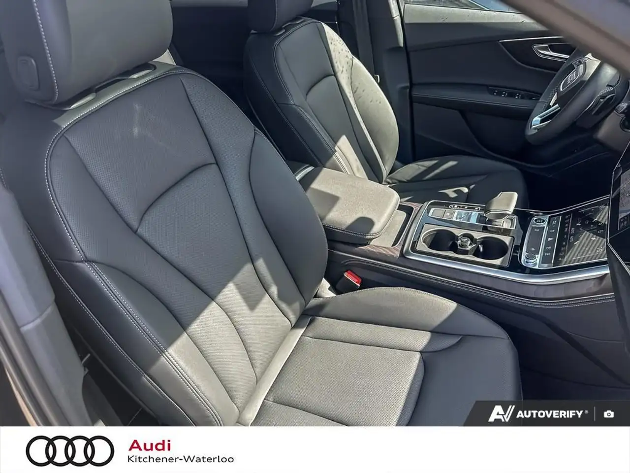 Audi Q7 снимка Audi Q7