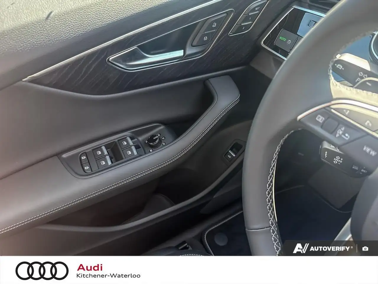 Audi Q7 снимка Audi Q7