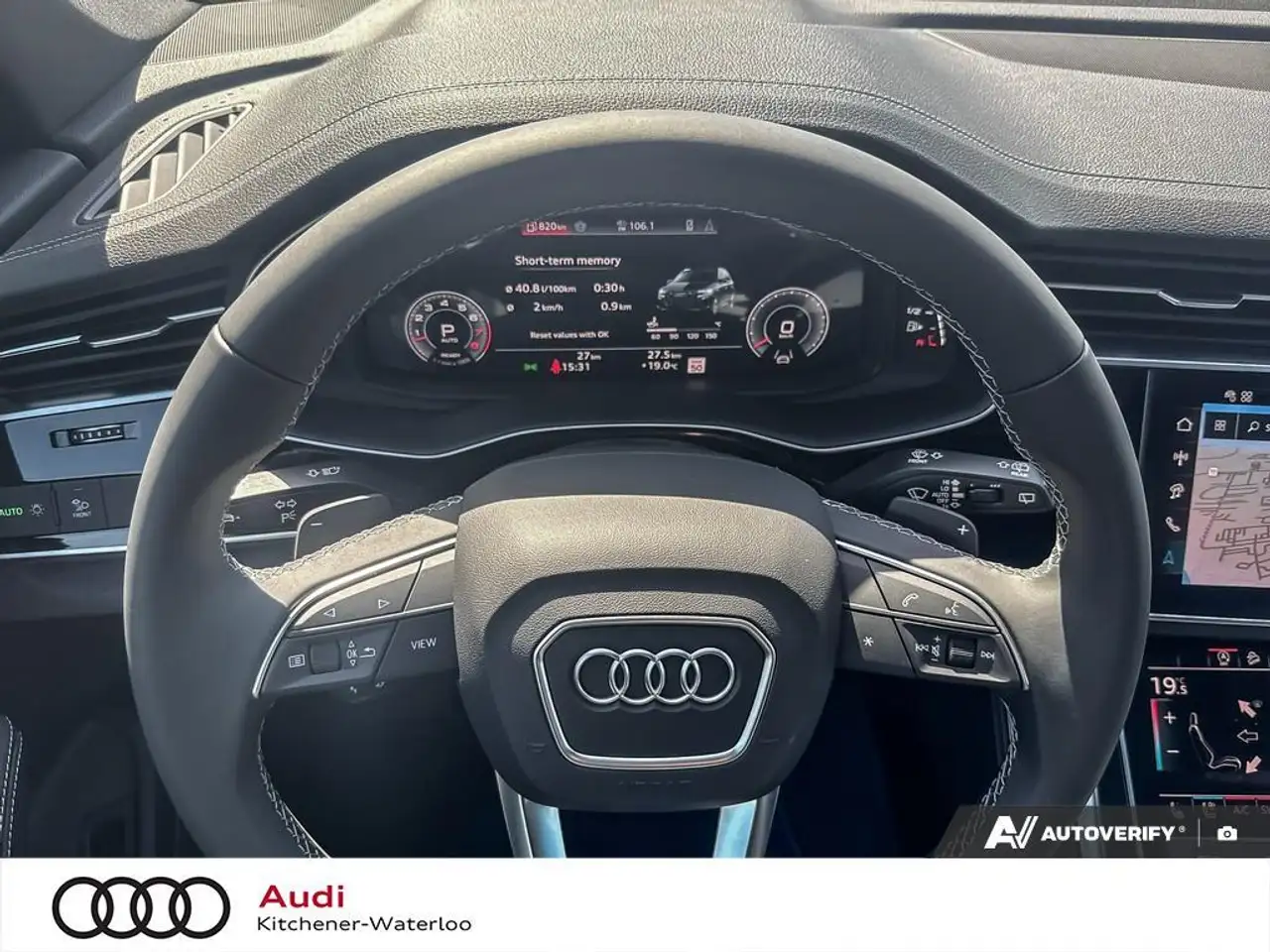 Audi Q7 снимка Audi Q7