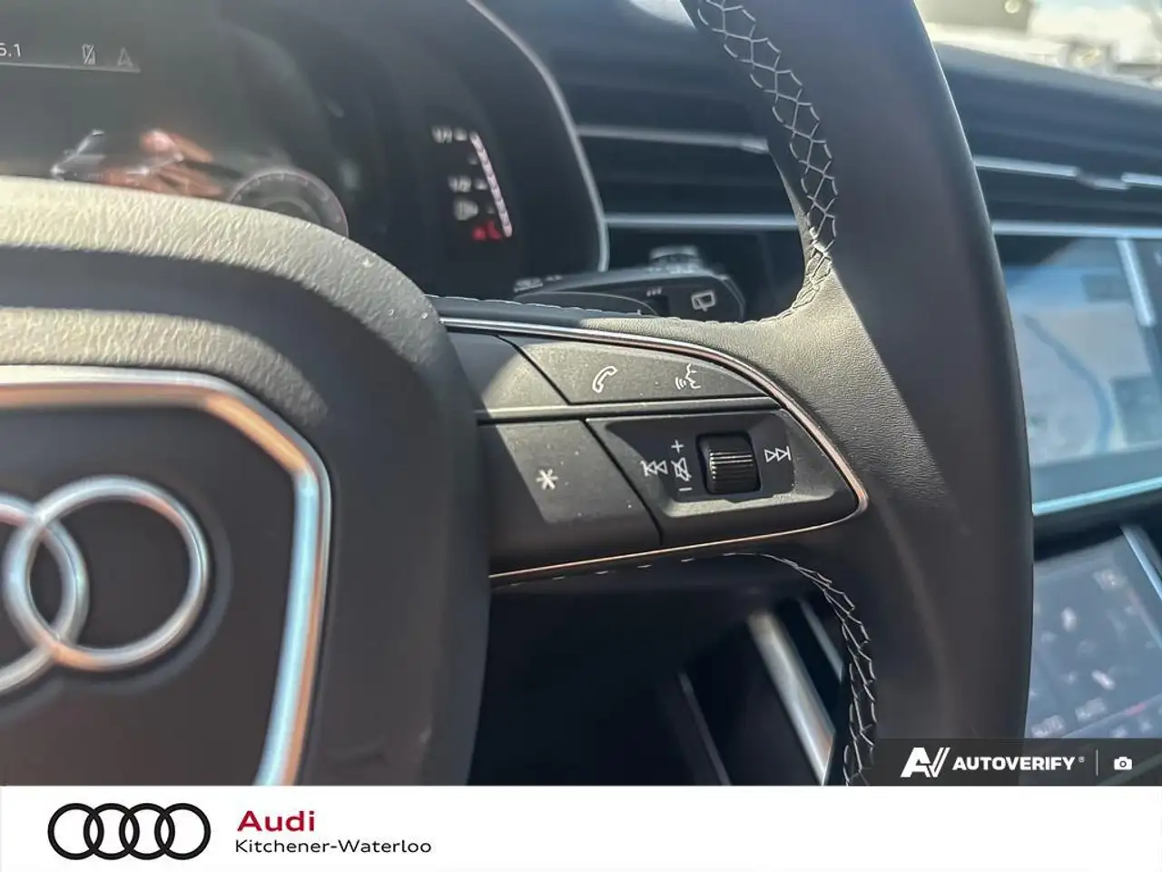 Audi Q7 снимка Audi Q7