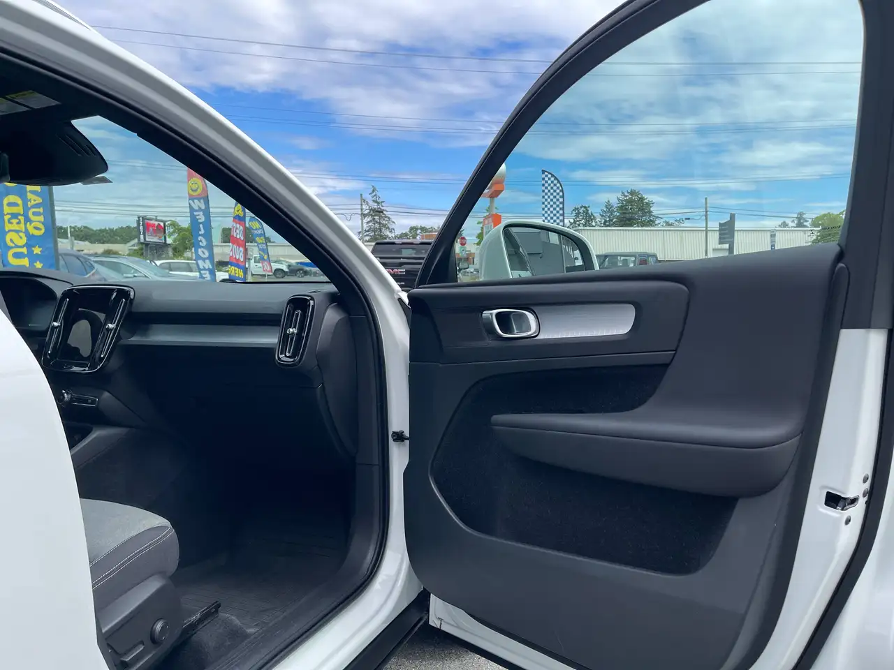 Volvo XC40 снимка Volvo XC40
