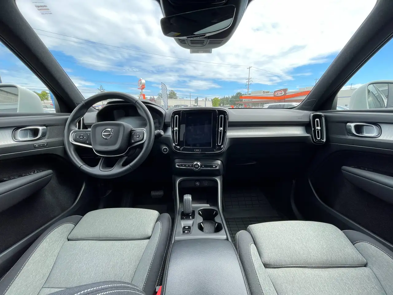 Volvo XC40 снимка Volvo XC40