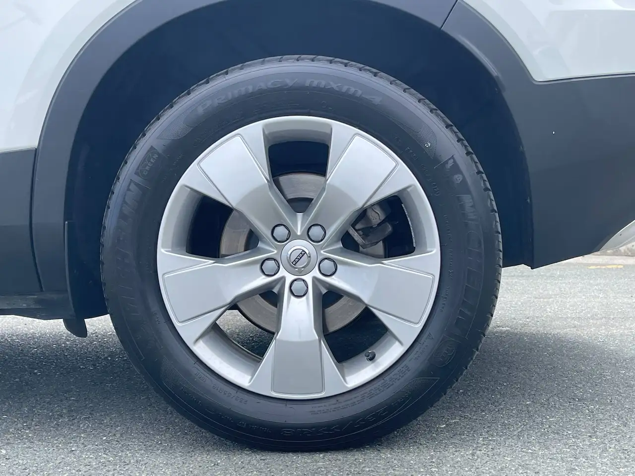 Volvo XC40 снимка Volvo XC40