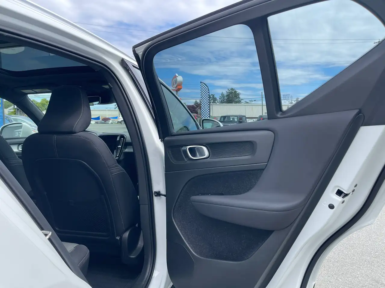 Volvo XC40 снимка Volvo XC40