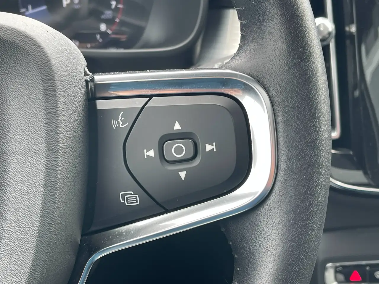 Volvo XC40 снимка Volvo XC40