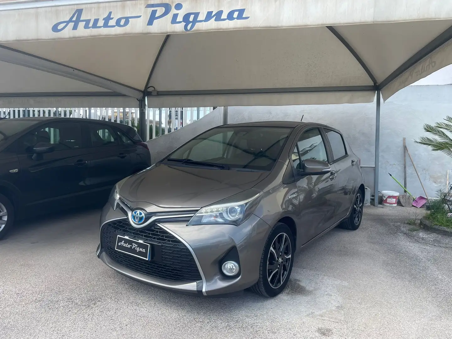 Toyota Yaris Yaris III 2015 5p 1.5h Style Grigio - 1