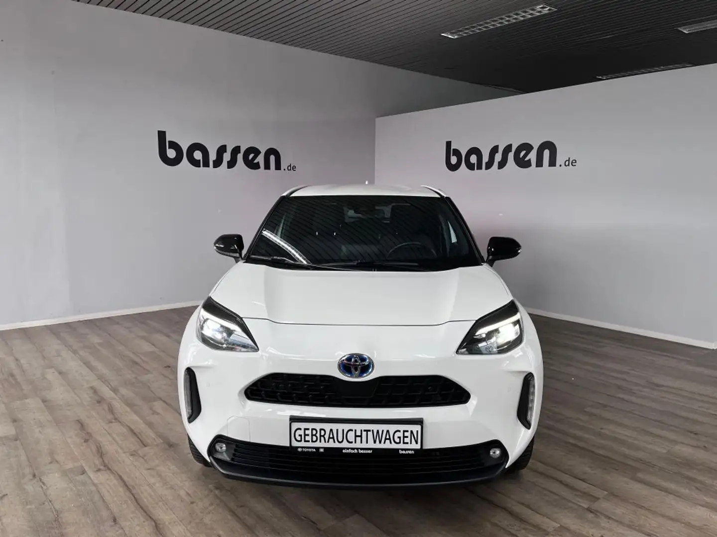Toyota Yaris Cross Hybrid 1.5 VVT-i Team Deutschland Weiß - 1