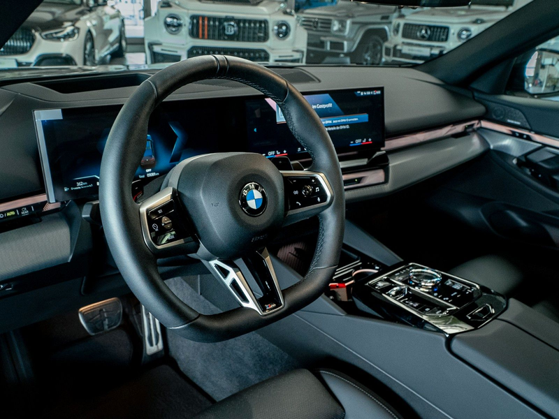 BMW 520 d xDrive M Sport Pano Memo — photo 10