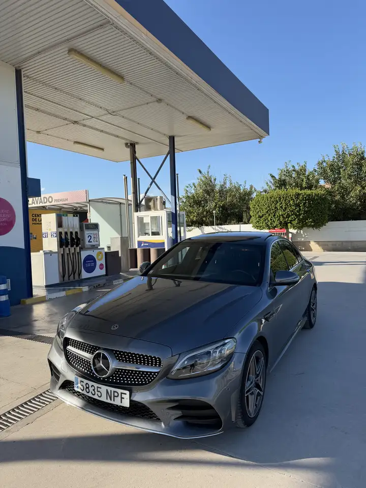 Mercedes-Benz C 220