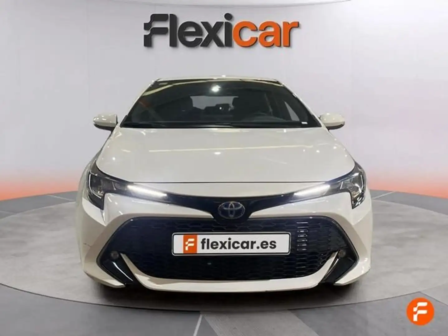 Toyota Corolla 125H Active Tech Blanc - 2