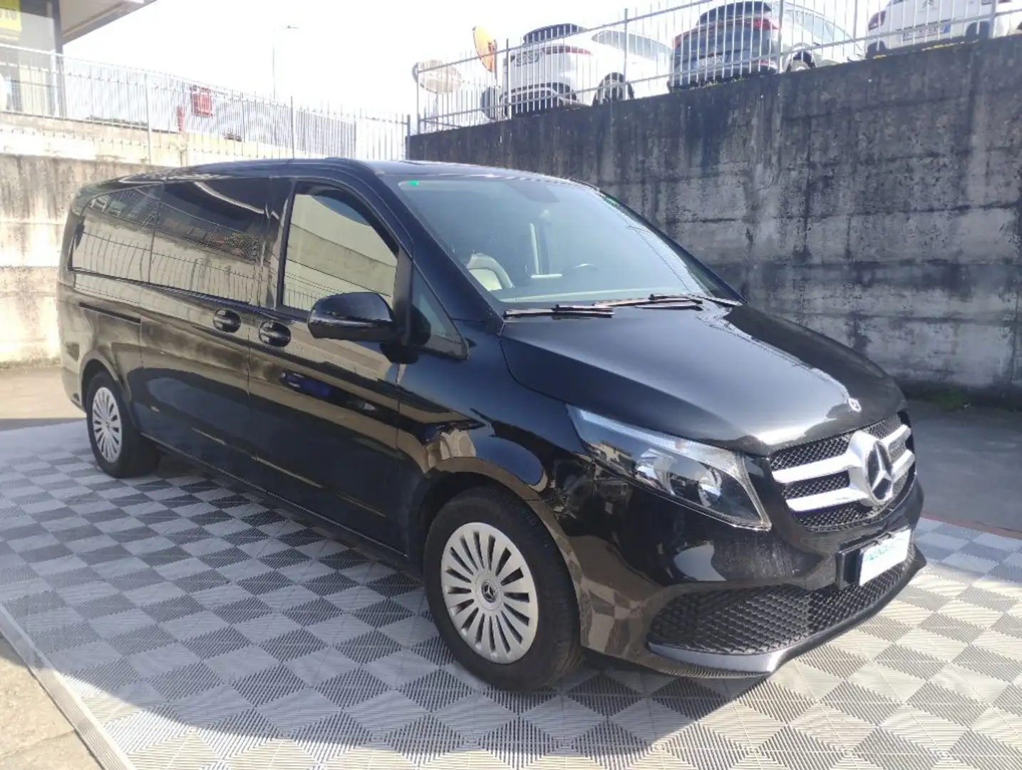 Mercedes-Benz V 220 d EXTRALONG.4 MATIC.8 POSTI.PREZZO REALE Nero - 1