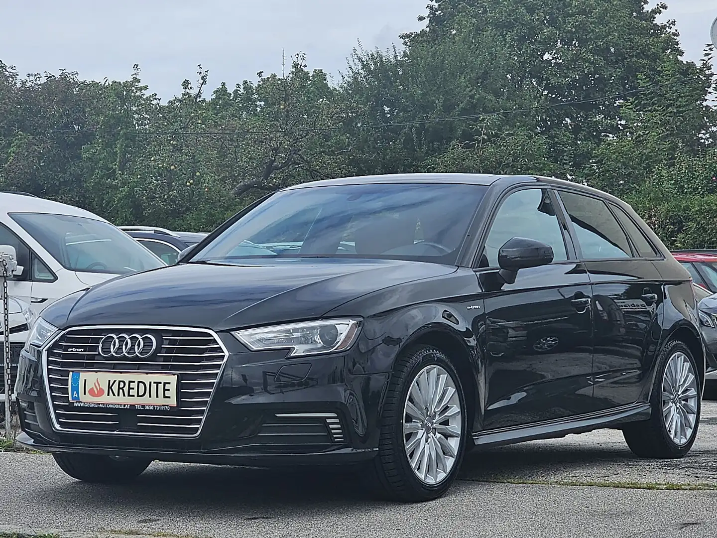 Audi A3 SB PHEV 1,4 TFSI e-tron Aut. Hybrid Sportback S... Schwarz - 2