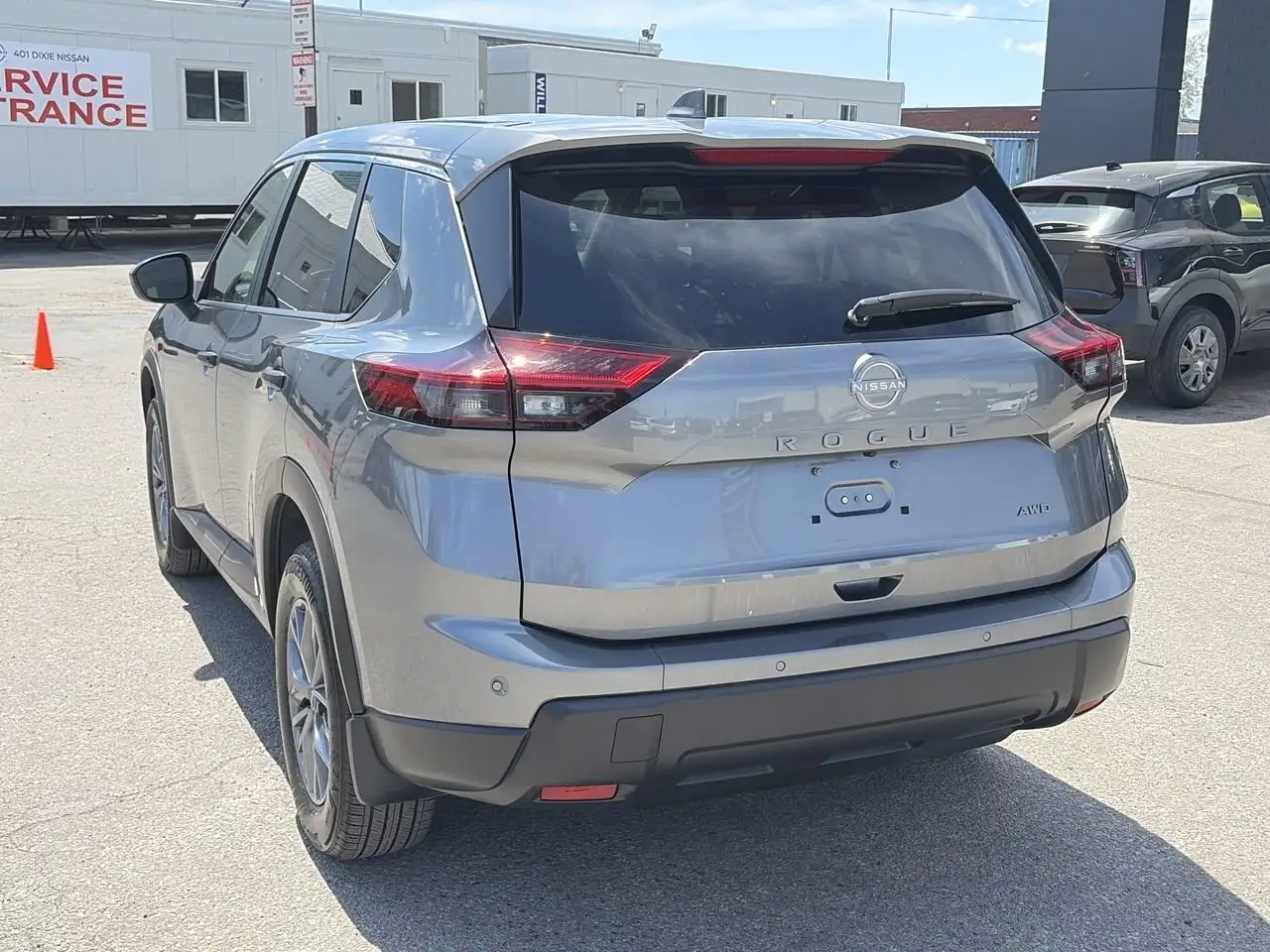 Nissan Rogue снимка Nissan Rogue