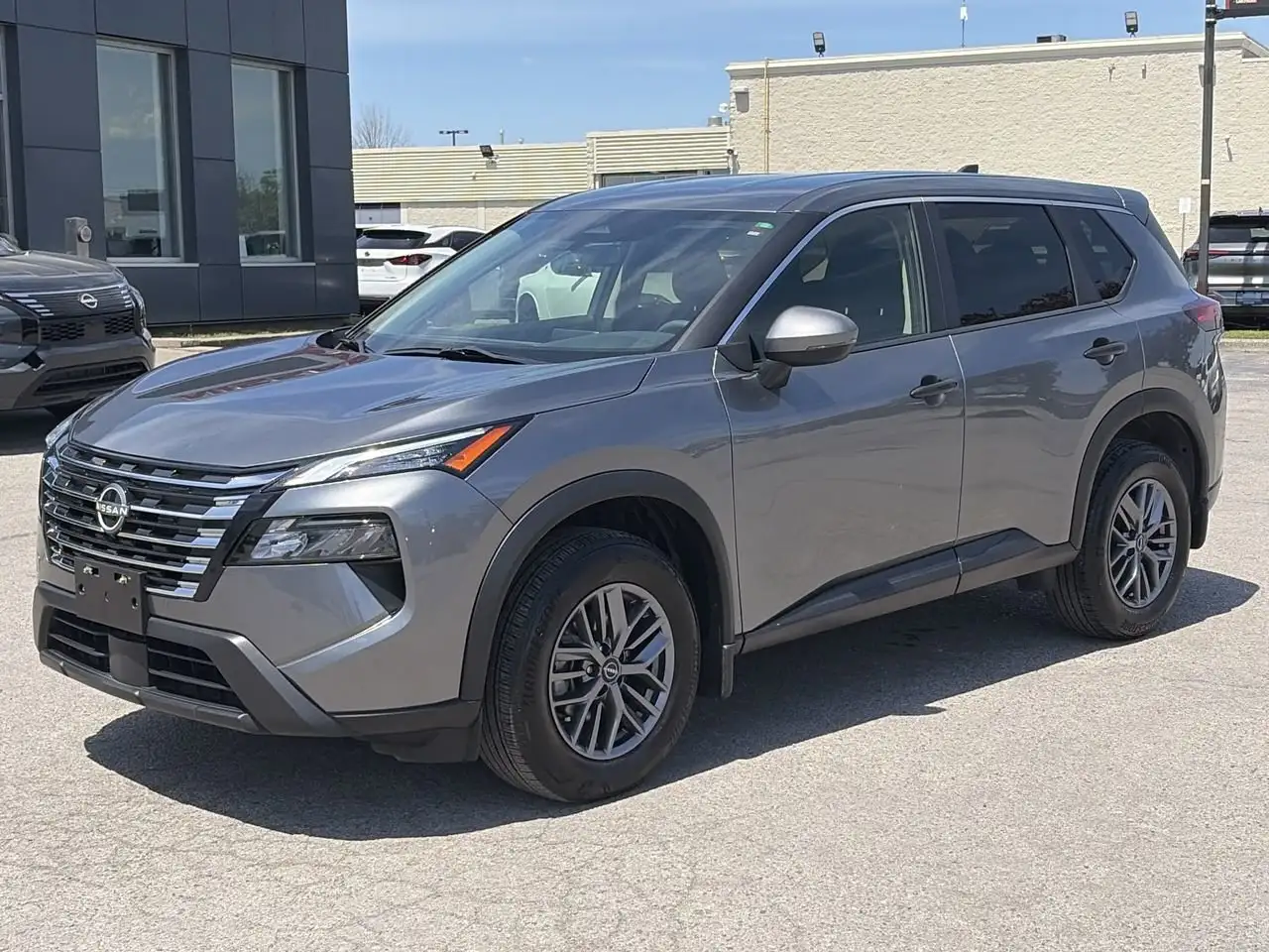 Nissan Rogue снимка Nissan Rogue