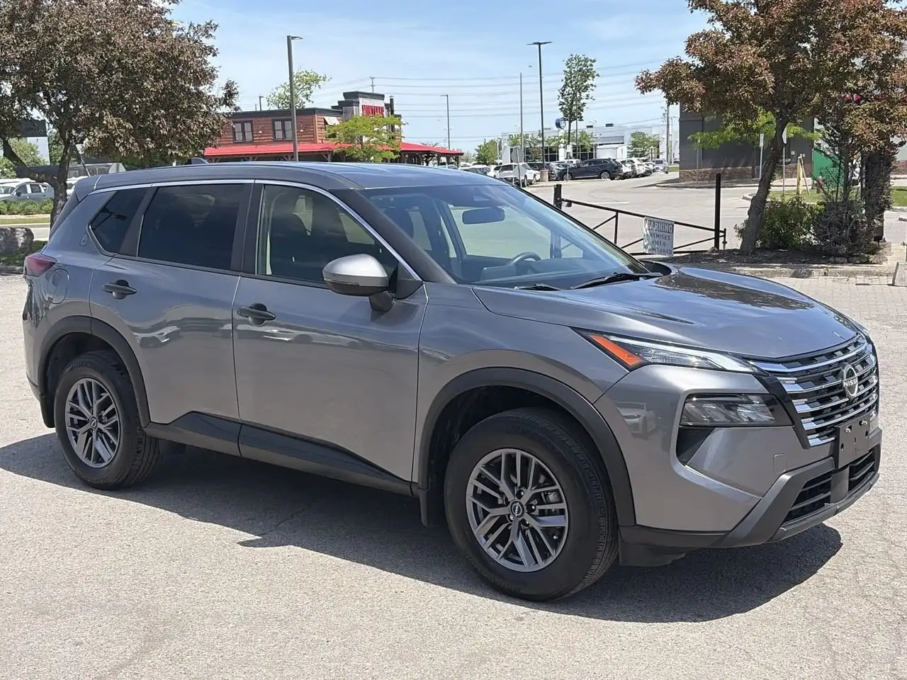 Nissan Rogue снимка Nissan Rogue