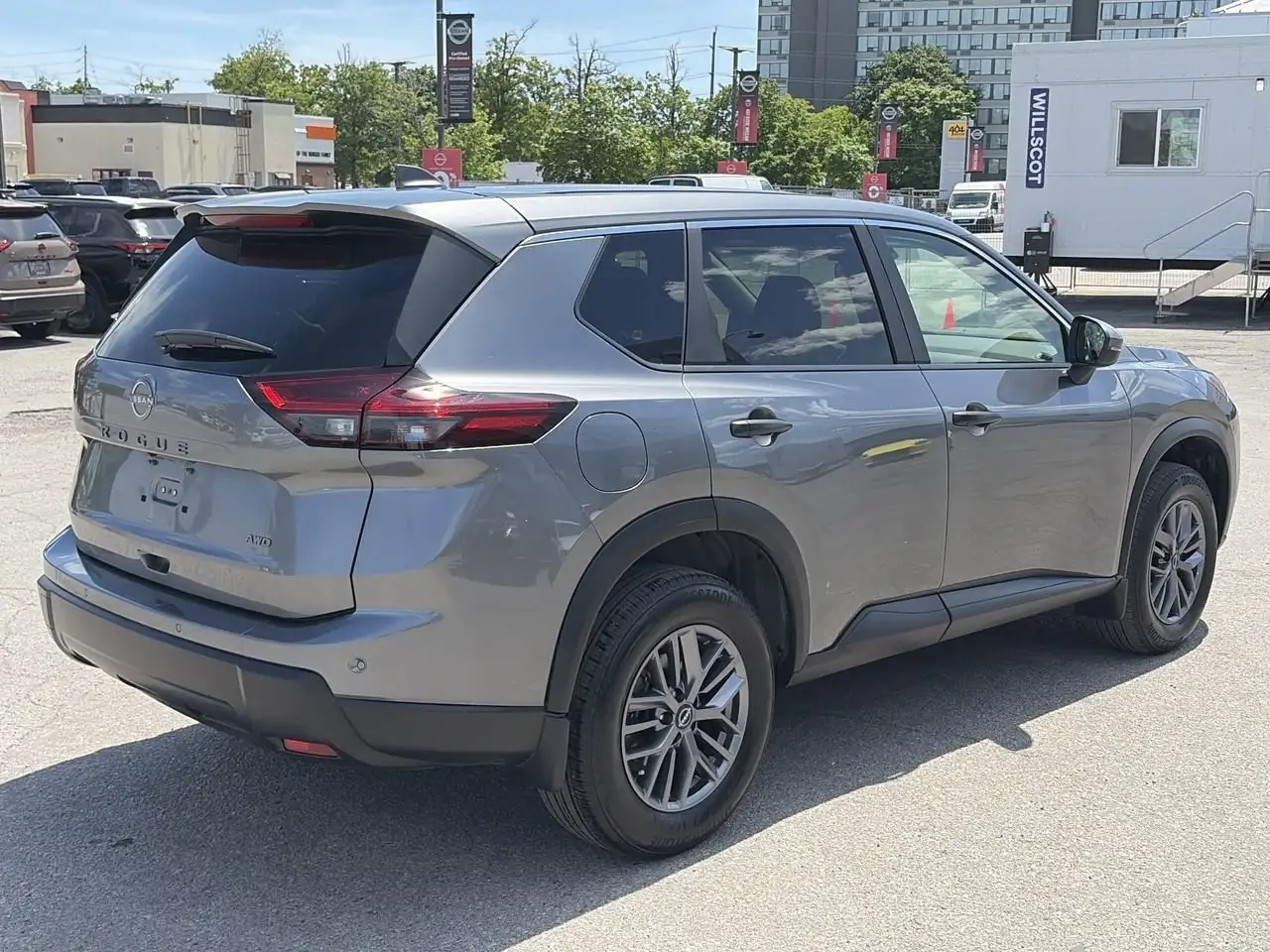 Nissan Rogue снимка Nissan Rogue