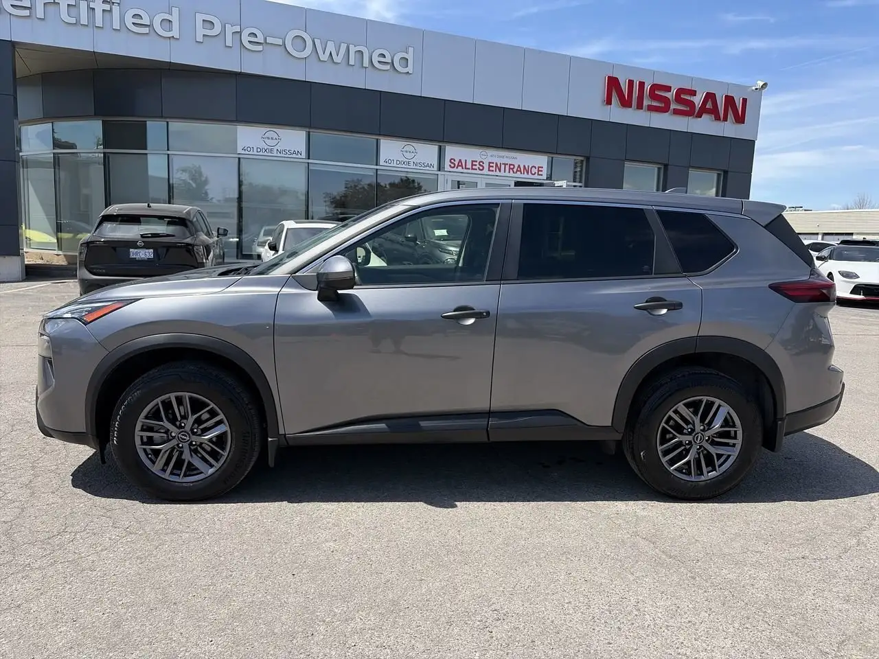 Nissan Rogue снимка Nissan Rogue