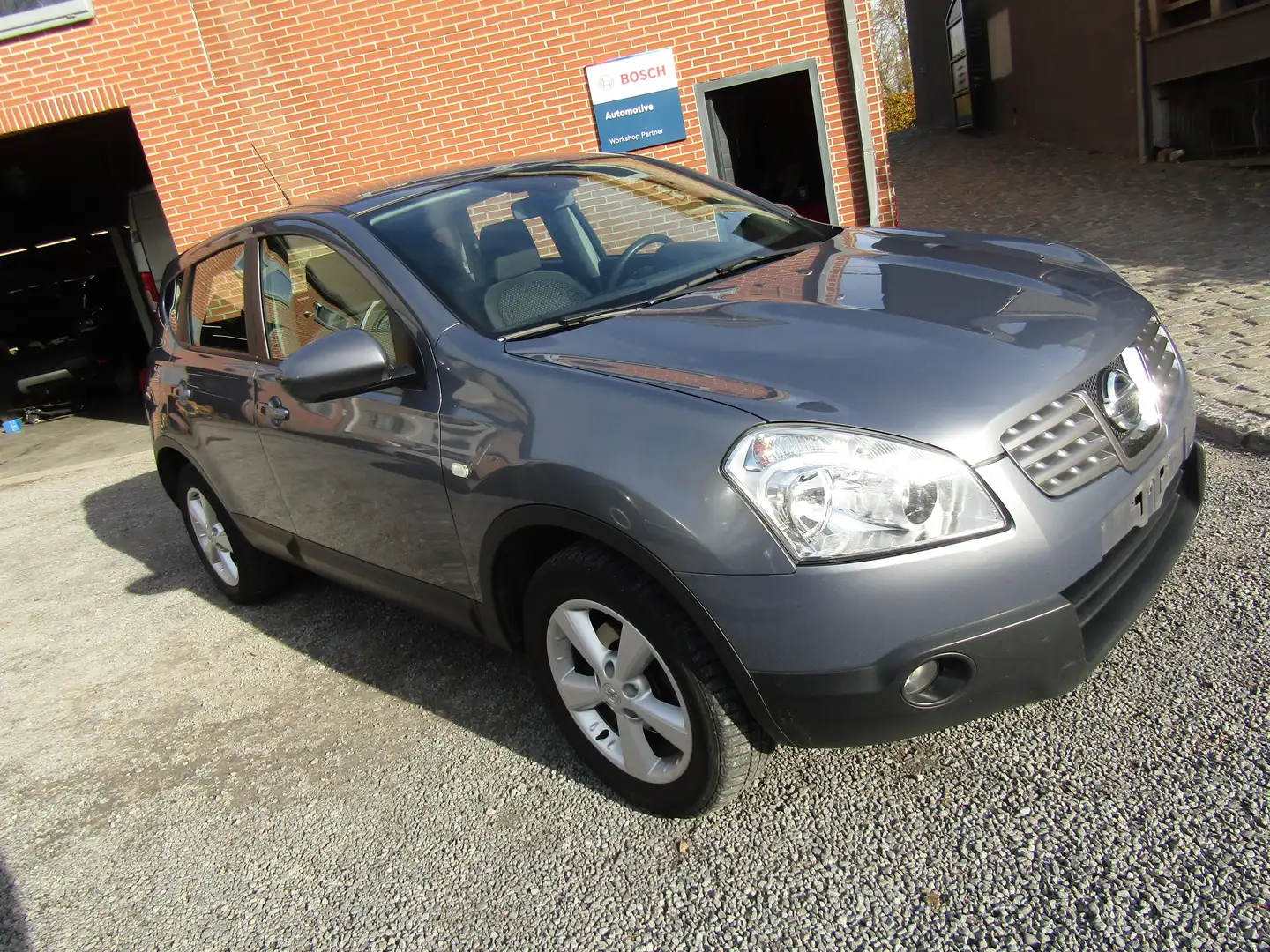 Nissan Qashqai Qashqai 1.5 dCi  Parfait état Reprise Possible Grau - 1