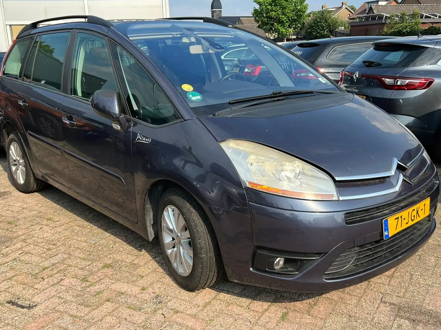 Citroen Grand C4 Picasso 1.6 THP Ambiance EB6V 7p 746 Fioletowy - 2