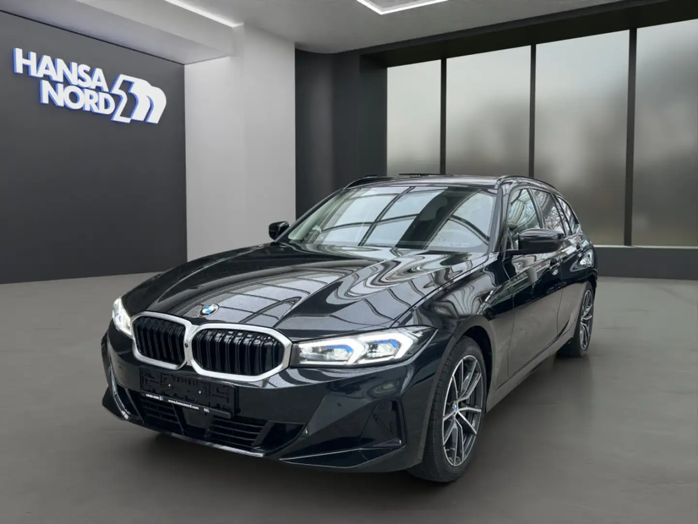 BMW 320 d Touring *sofort verfügbar* Schwarz - 1