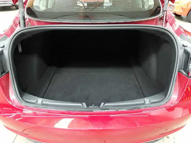 Tesla Model 3 view 15