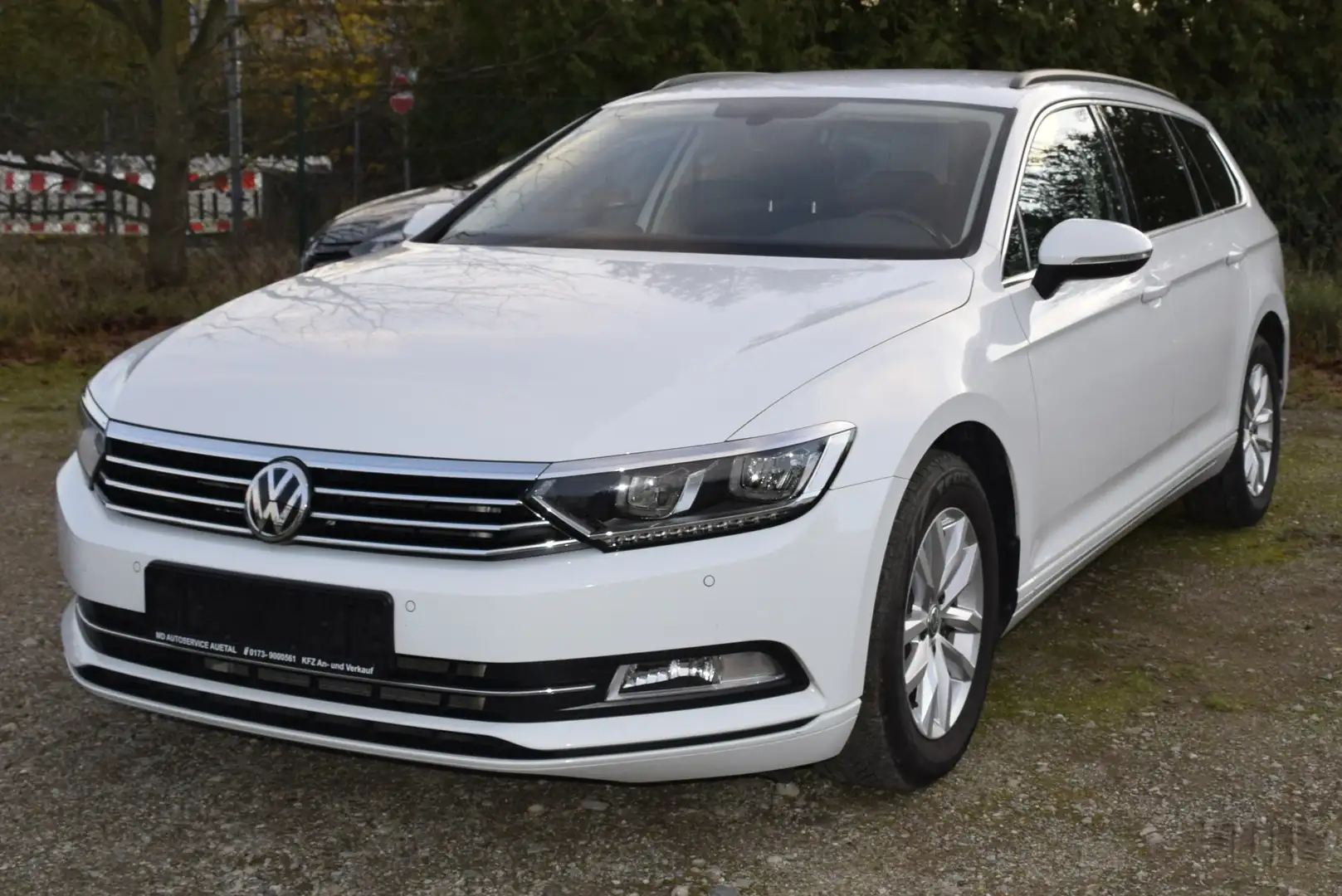 Volkswagen Passat Passat 2.0 TDI DSG Comfortline Weiß - 1