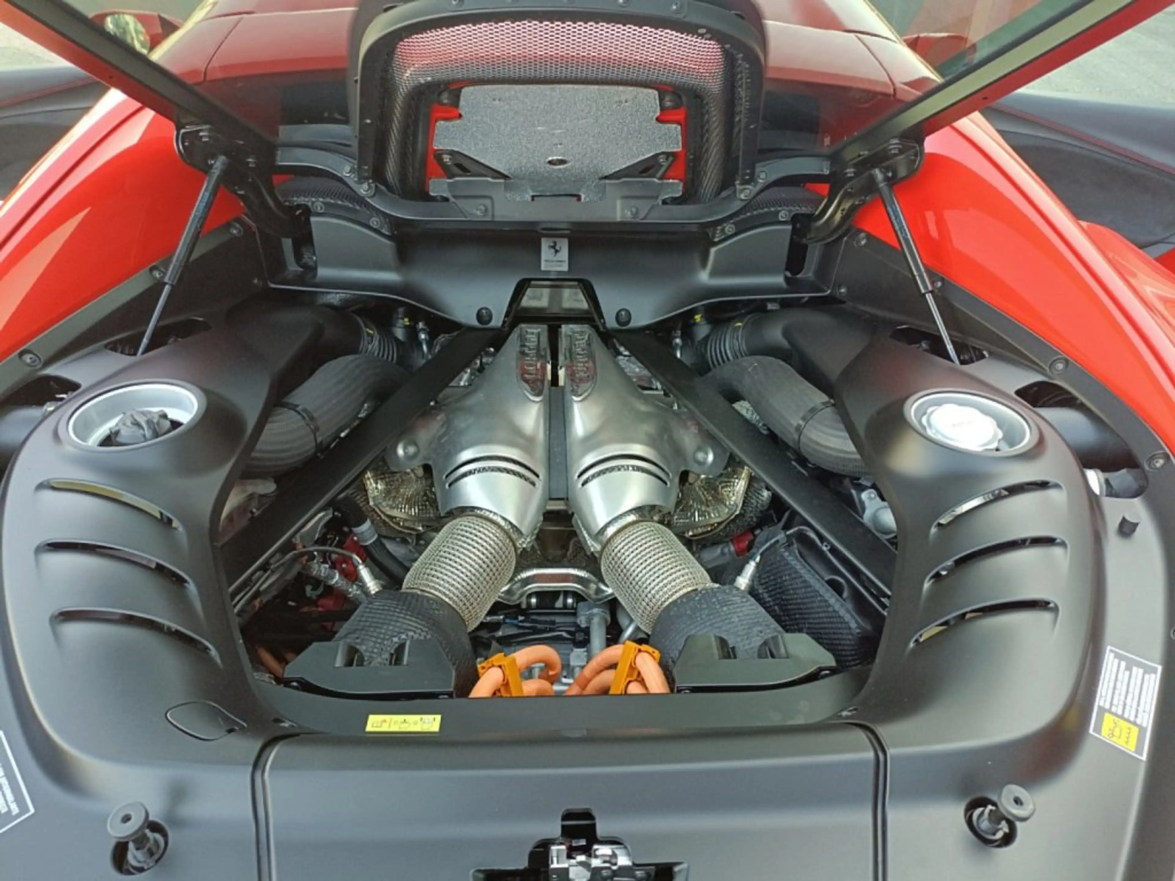 Ferrari 296 GTB Rosso Scuderia — photo 11