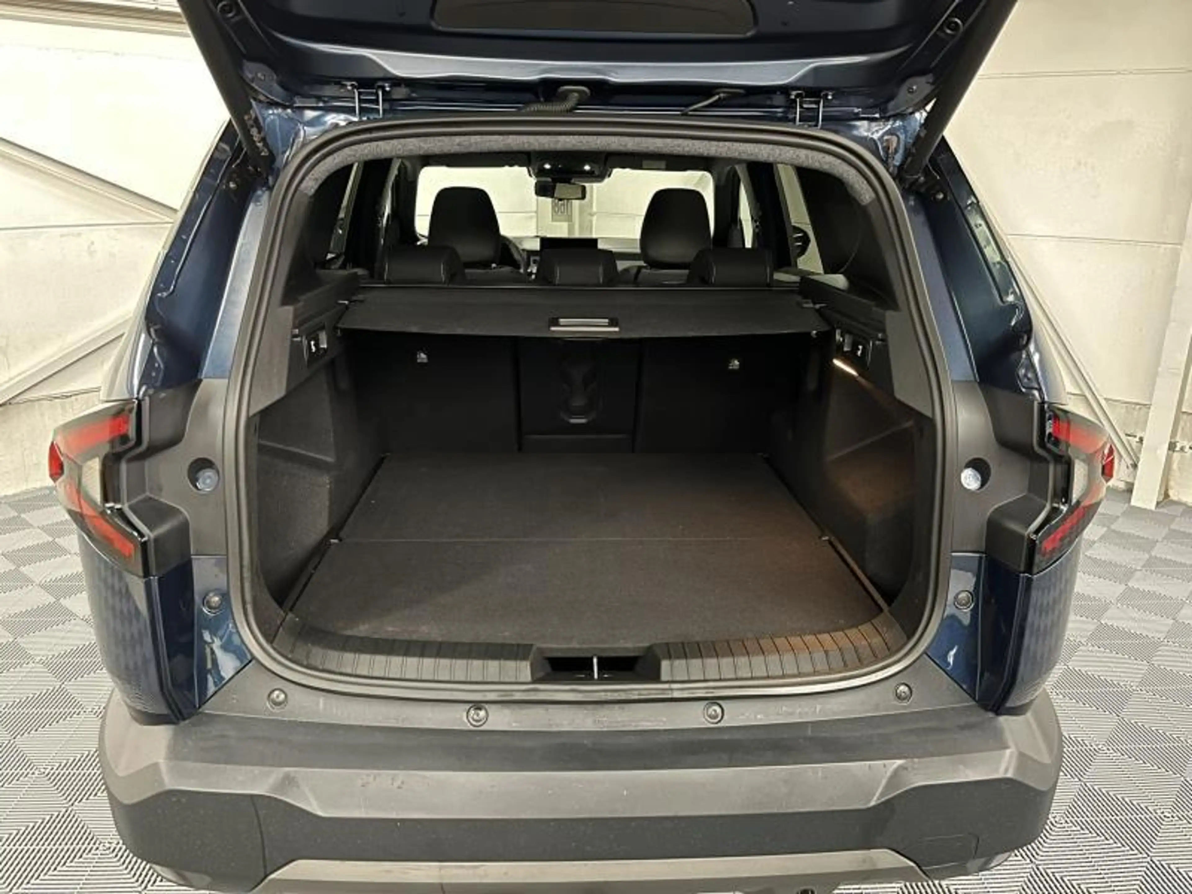 Dacia Bigster 1.8hybrid 155cv JOURNEY 2026 Navi/Carplay/Cam — photo 10