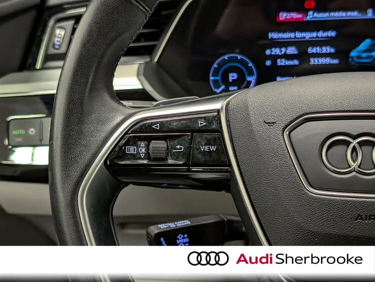 Audi Q8 e-tron снимка Audi Q8 e-tron