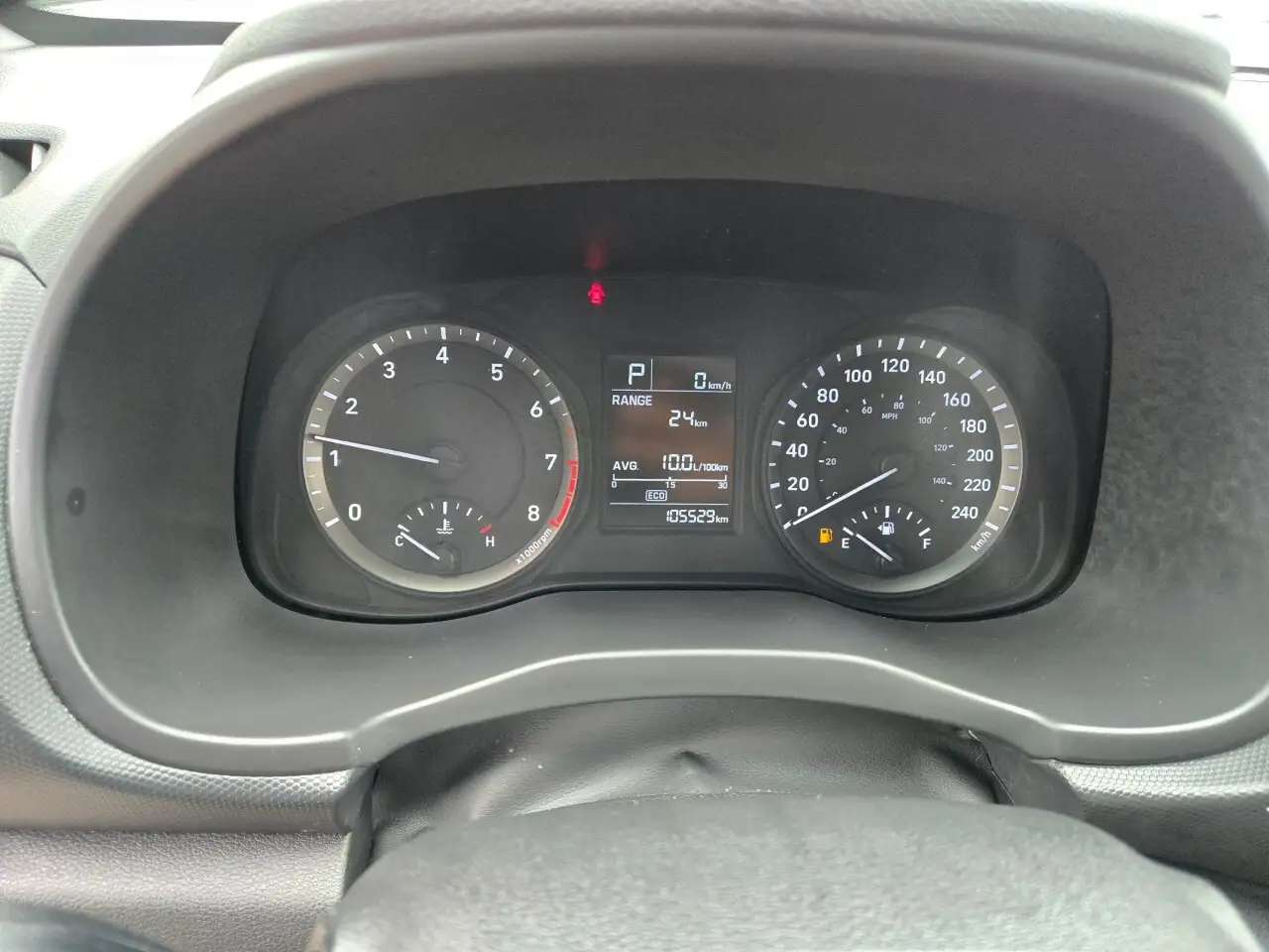 Hyundai KONA снимка Hyundai KONA