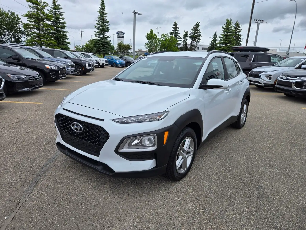 Hyundai KONA снимка Hyundai KONA