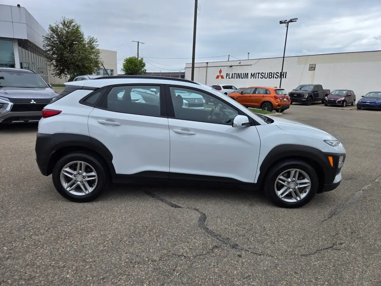Hyundai KONA снимка Hyundai KONA