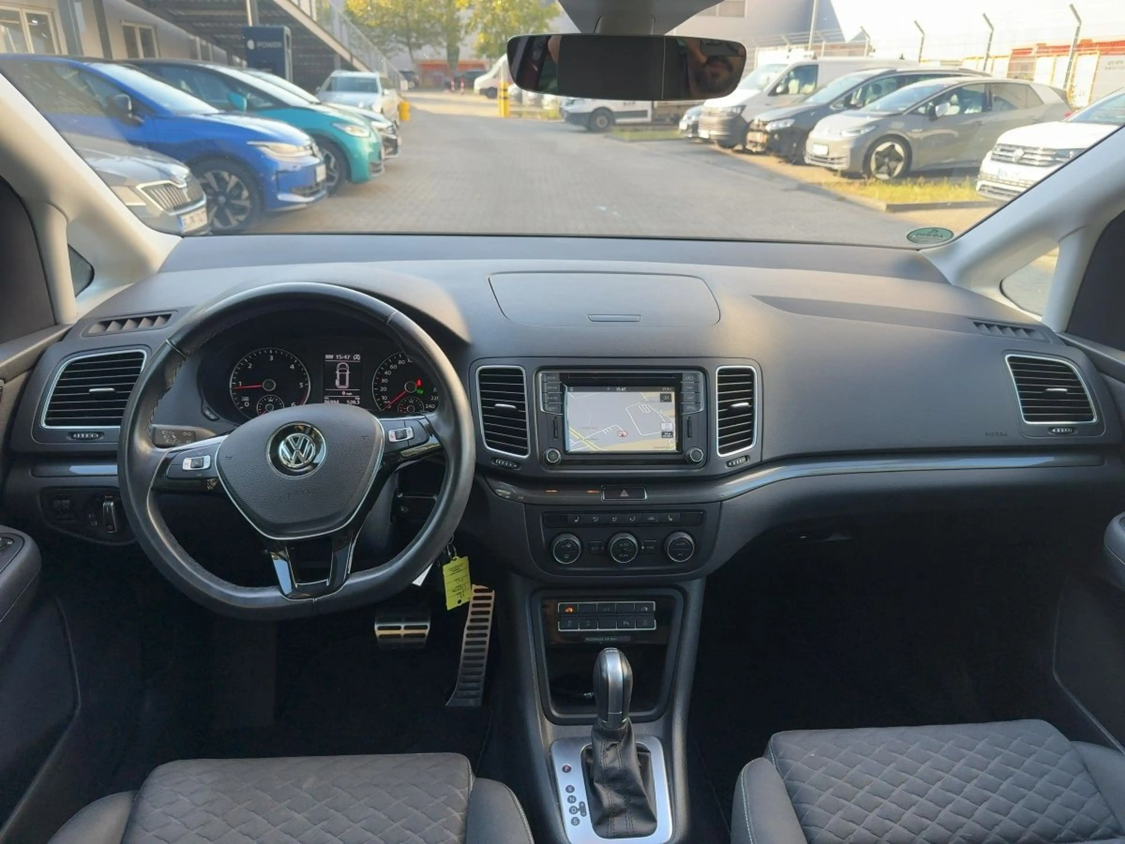 Volkswagen Sharan 2.0 TDI Join DSG Pano AZV Xenon 7.Sitzer — photo 9