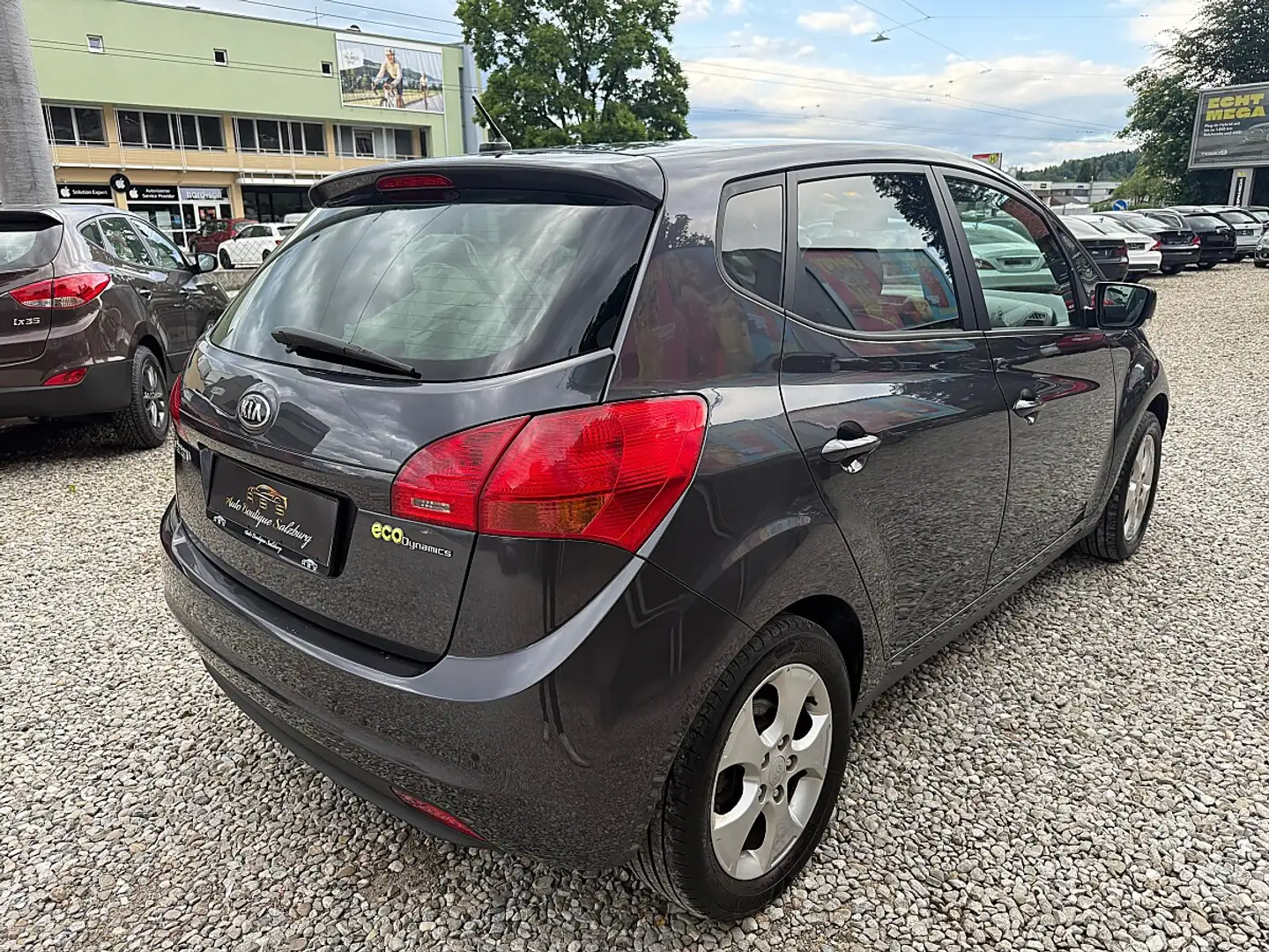 Kia Venga 1,6 CRDi Active Pro ISG Grau - 2