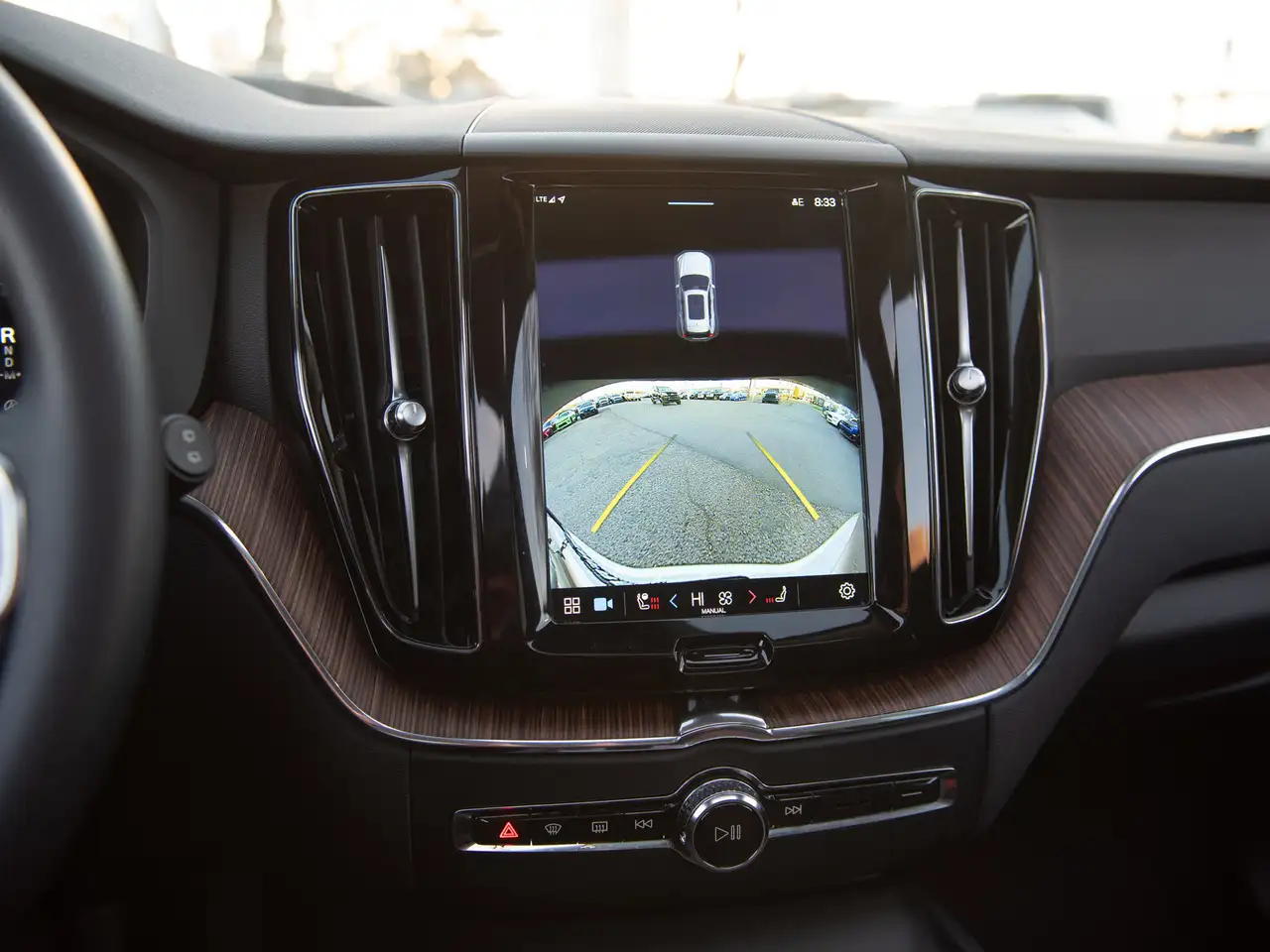 Volvo XC60 снимка Volvo XC60