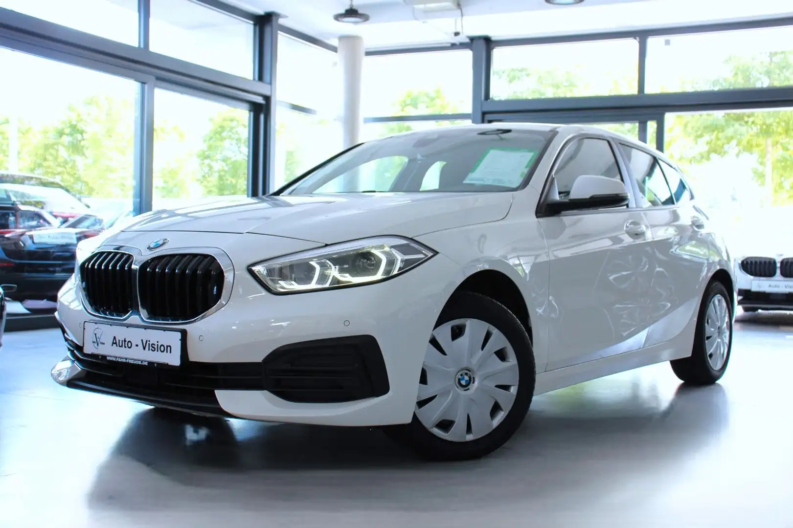 BMW 116 d (F40) *LED*Temp*AppleCP*AndoidAuto*Navi Blanc - 1