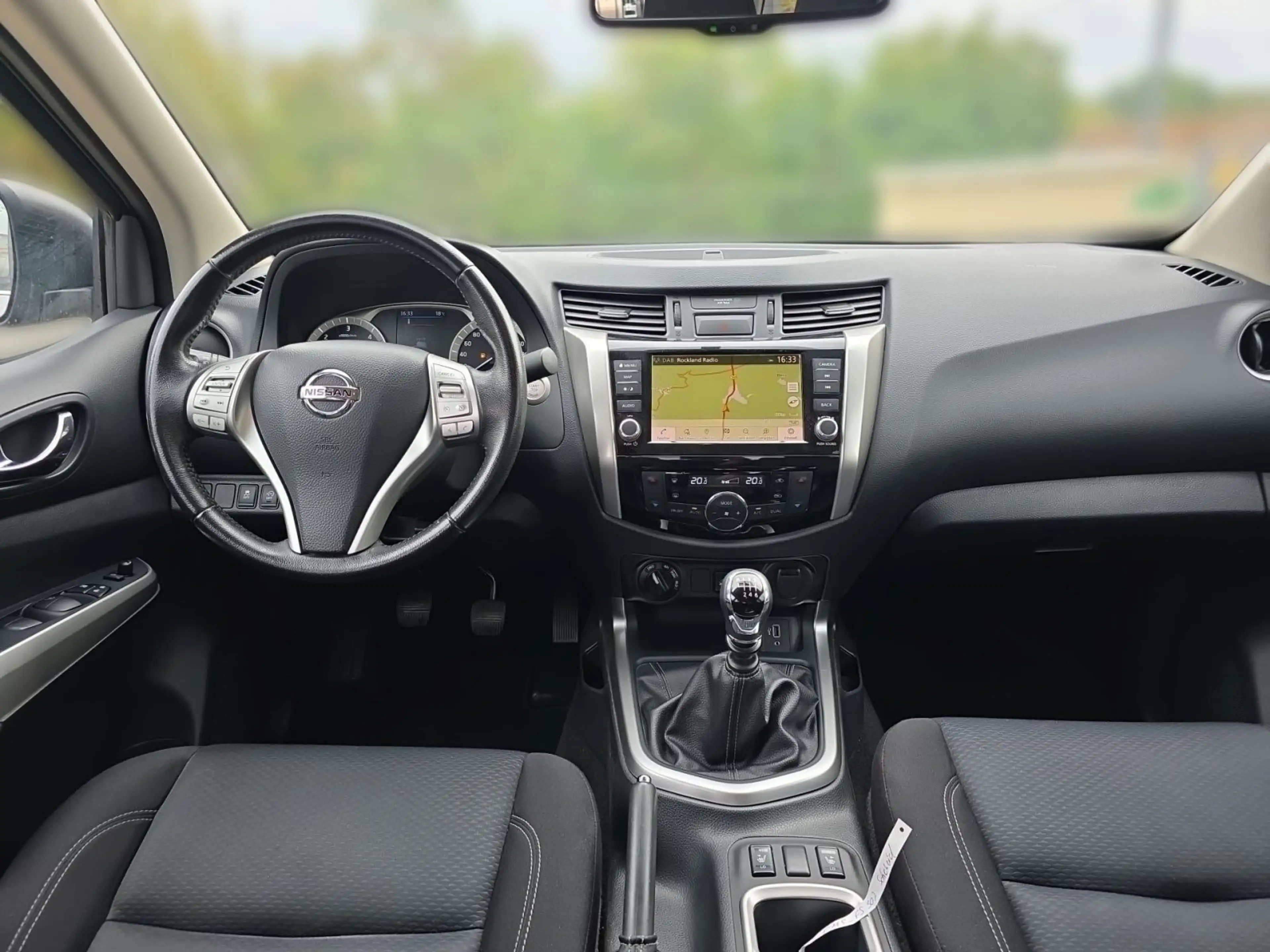 Nissan Navara 4x4 2.3 dCi N-Connecta Double Cab (EURO 6 — photo 11