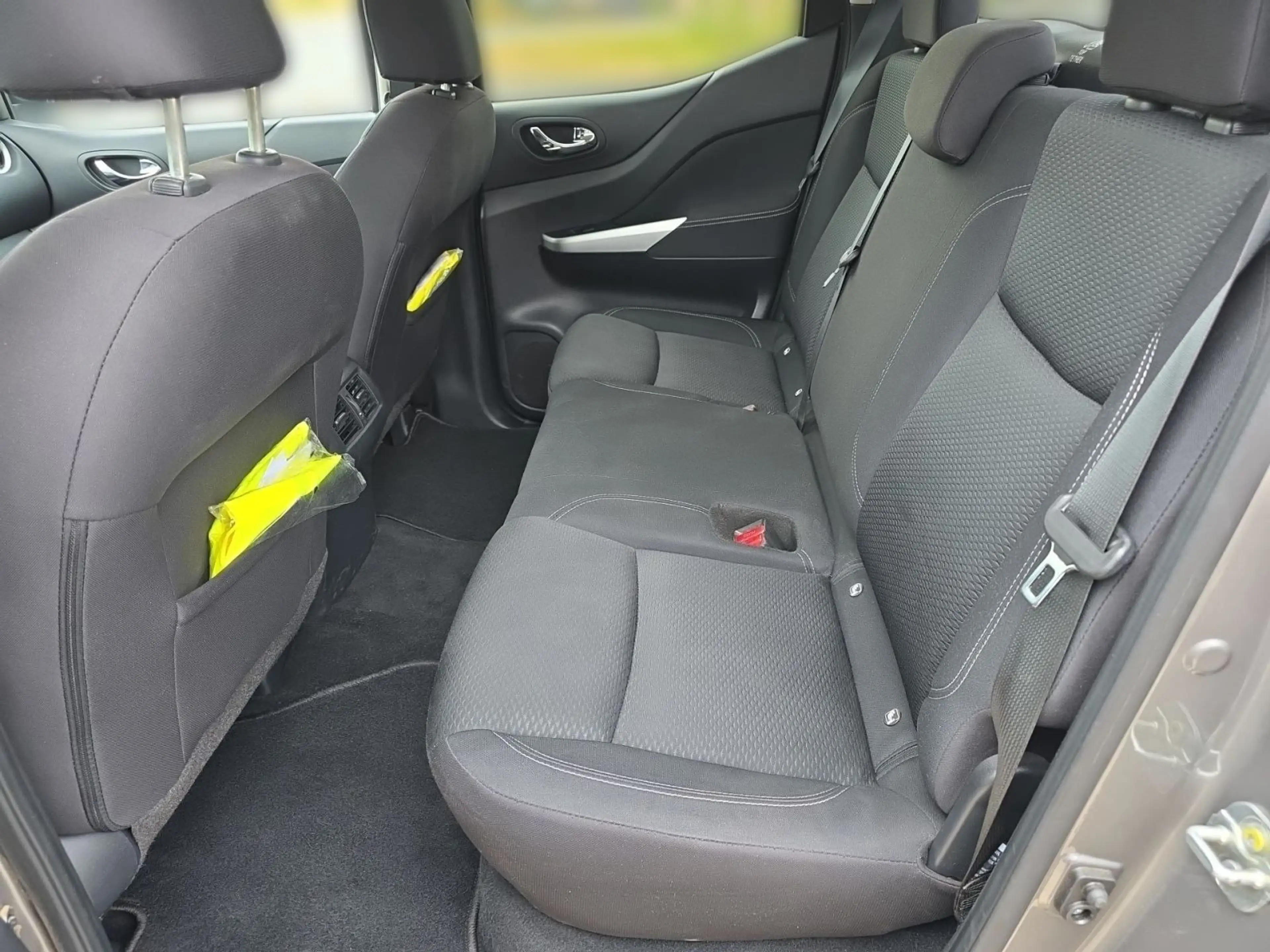 Nissan Navara 4x4 2.3 dCi N-Connecta Double Cab (EURO 6 — photo 12