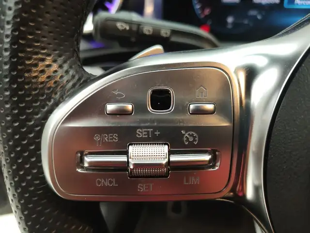Mercedes-Benz A-Class view 13