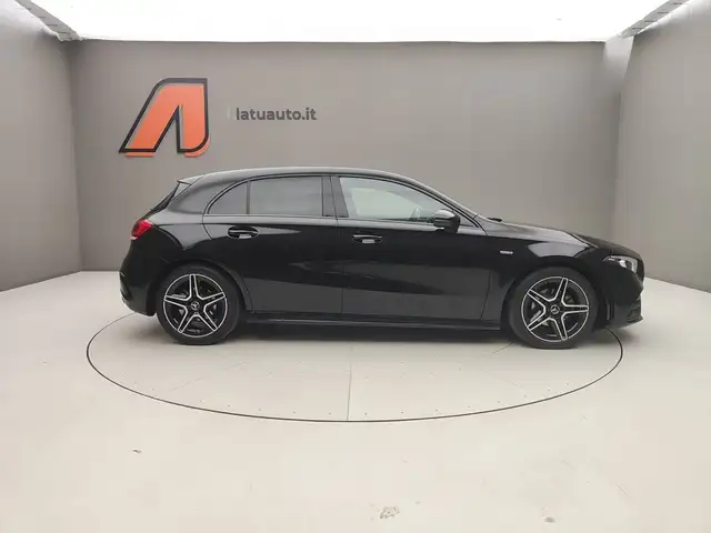 Mercedes-Benz A-Class view 8