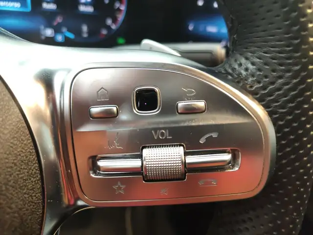 Mercedes-Benz A-Class view 14