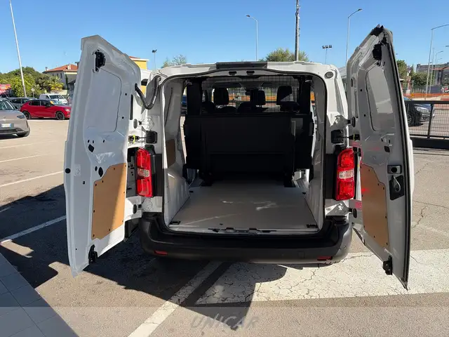 Opel Vivaro view 14