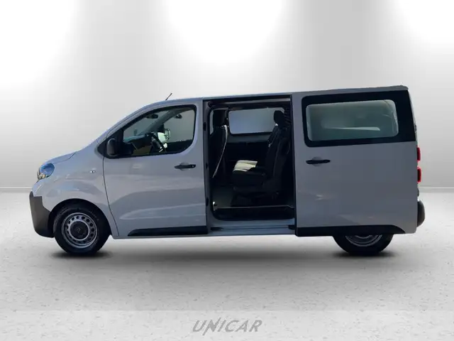 Opel Vivaro view 8