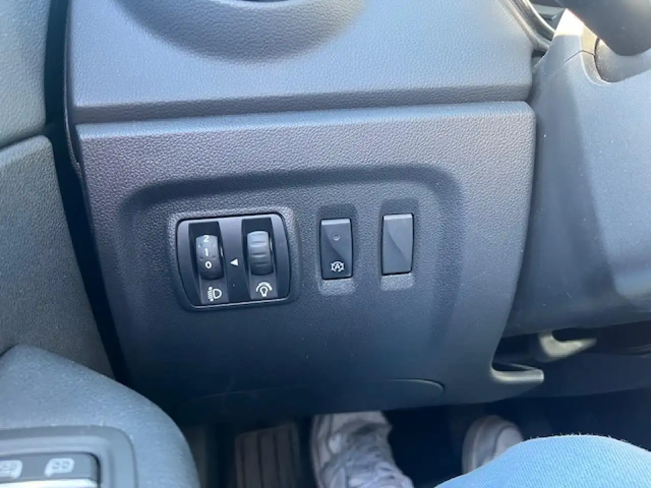 Renault Captur — photo 20