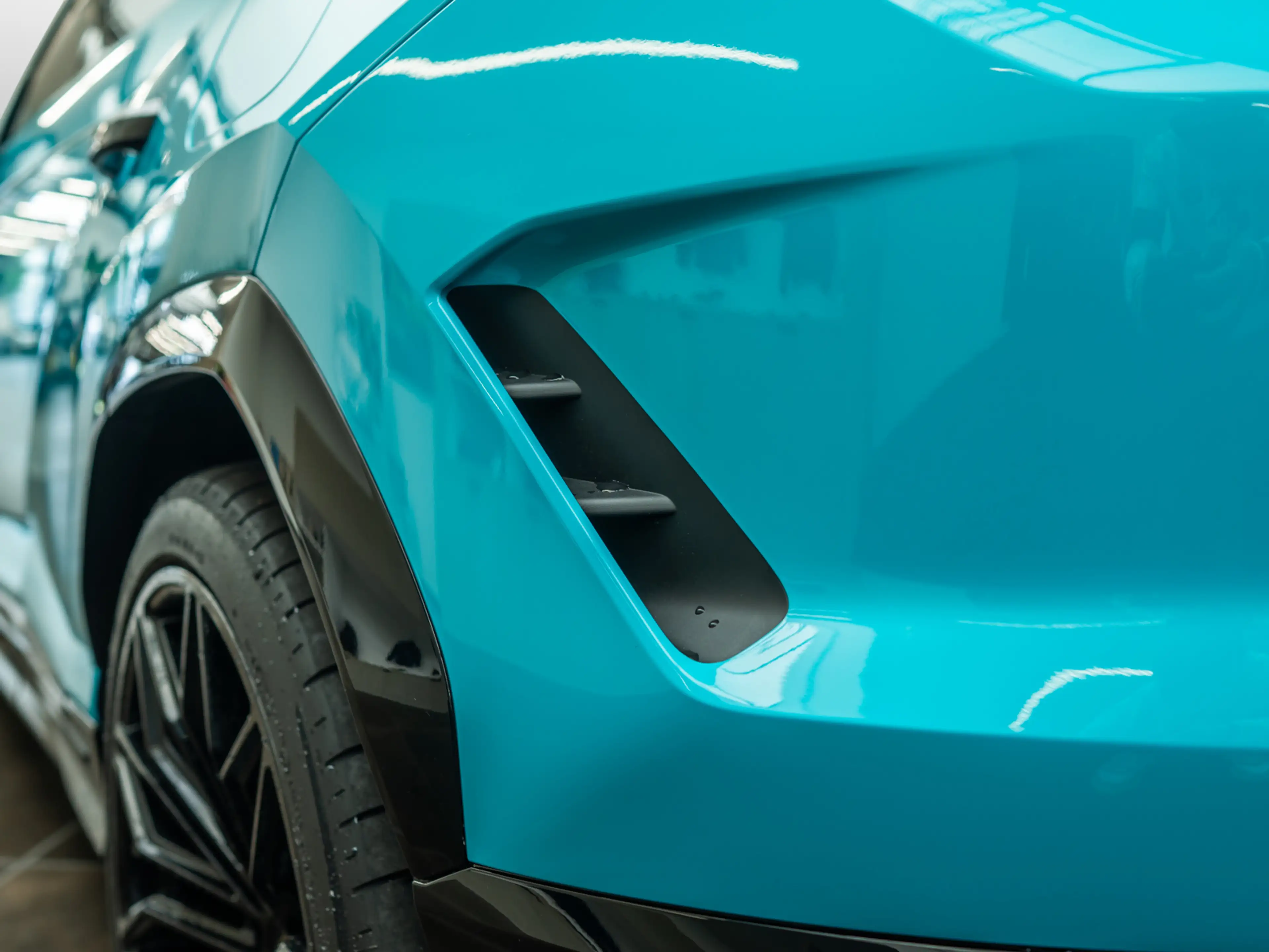 Lamborghini Urus SE MY26 | Blu Glauco | B&O | PPF | Akra — photo 11