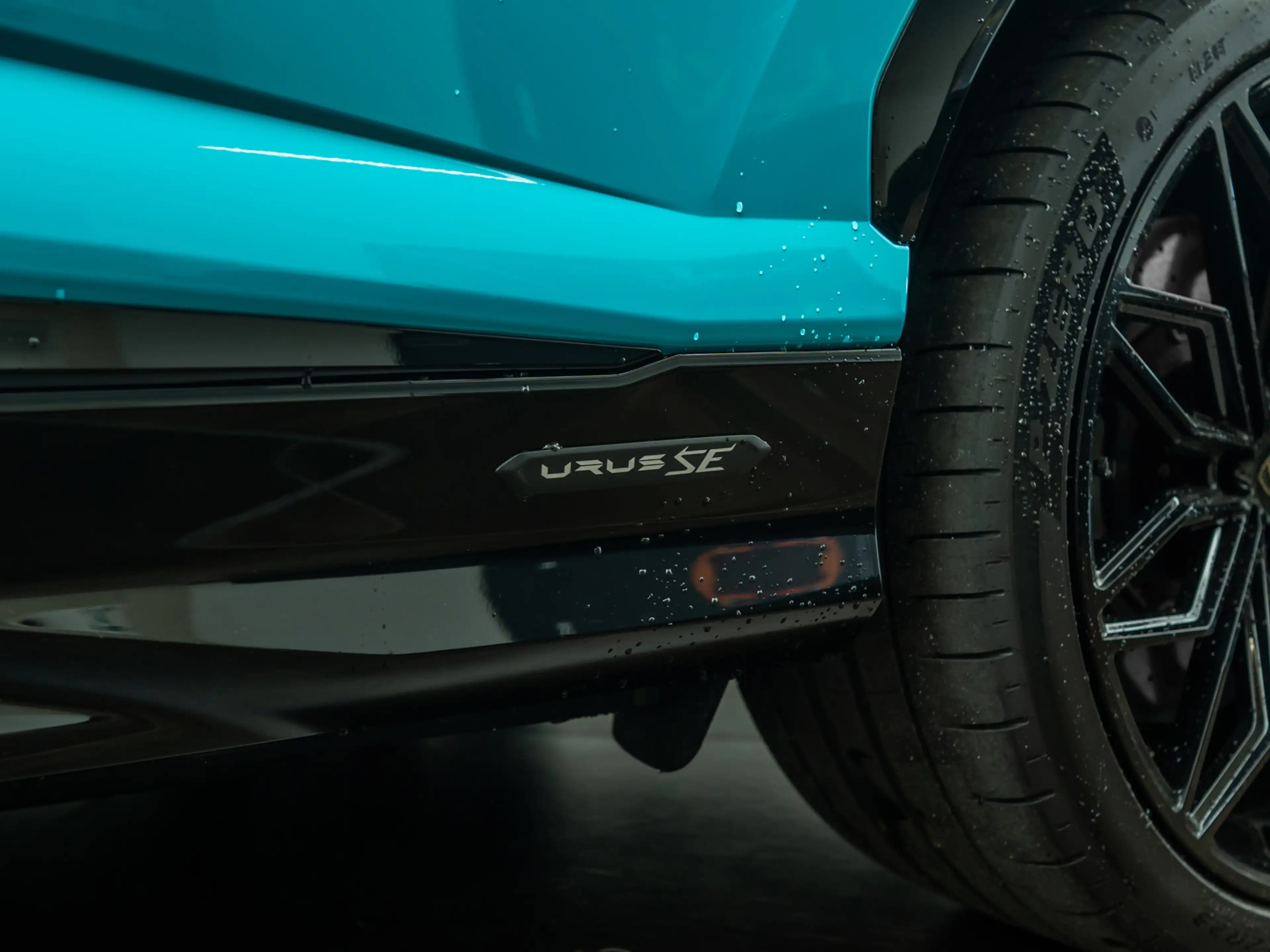 Lamborghini Urus SE MY26 | Blu Glauco | B&O | PPF | Akra — photo 8