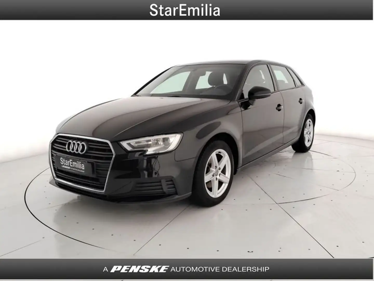 Audi A3 III 2016 Sportback Diesel Sportback 30 1.6 tdi Bu Noir - 1